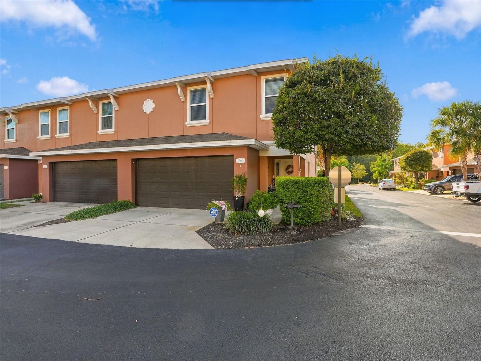 1868 SOMMARIE WAY