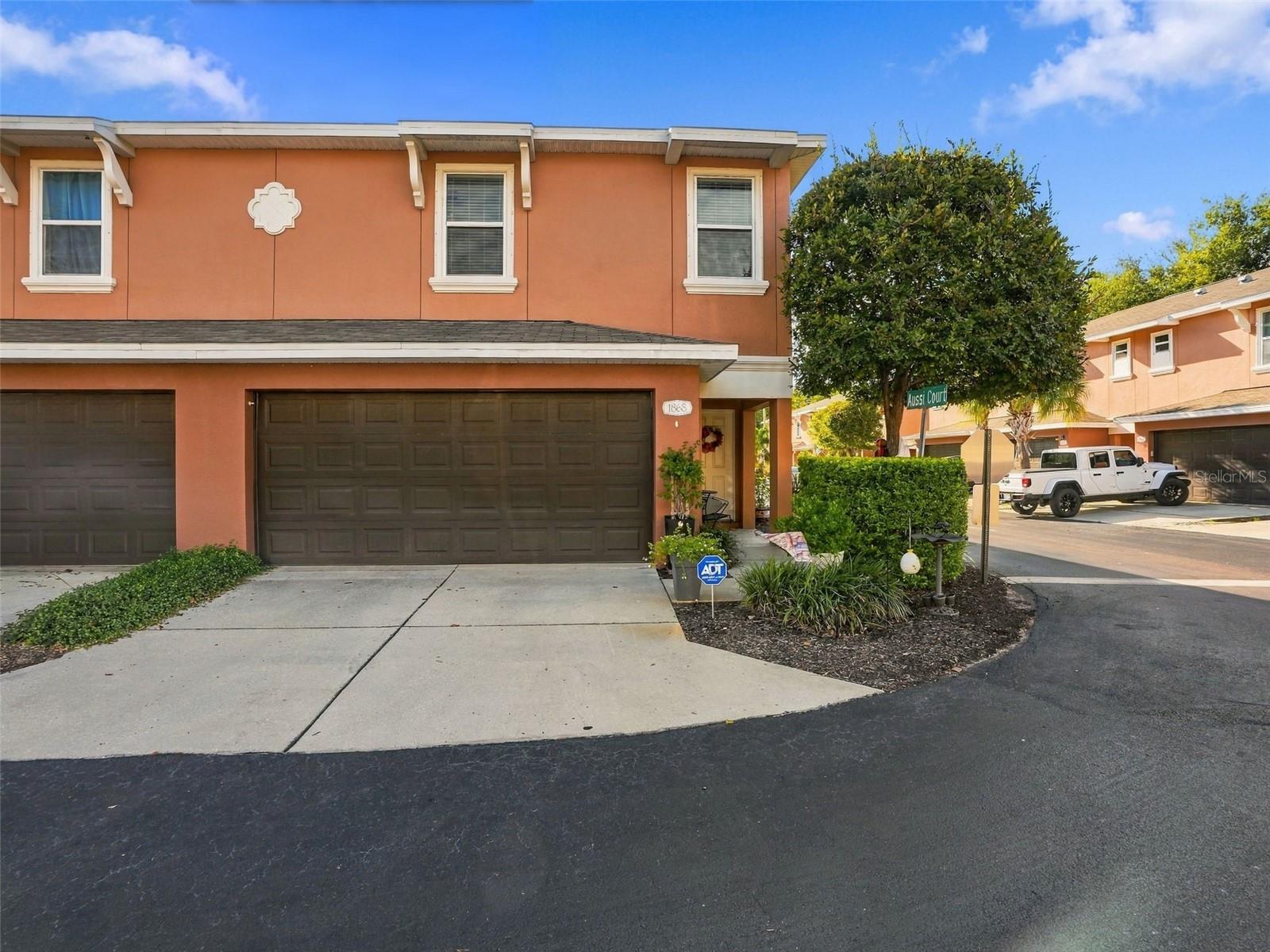1868 SOMMARIE WAY