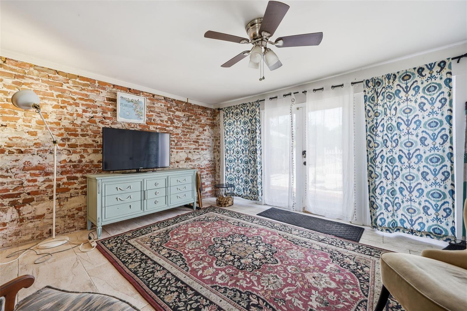 SANFORD TOWN OF - Residential