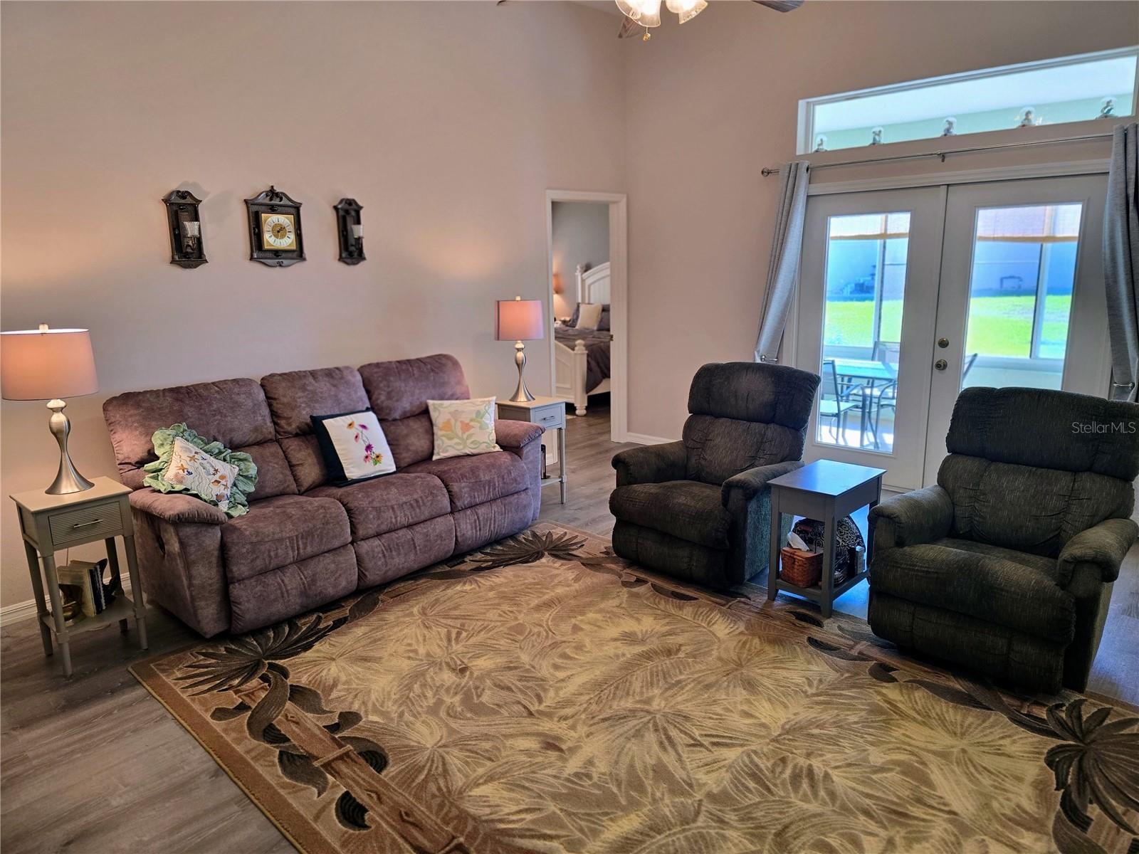 ROYAL HARBOR PH 01 - Residential