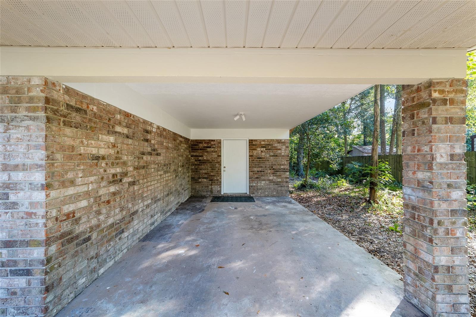 BROKEN ARROW - Residential