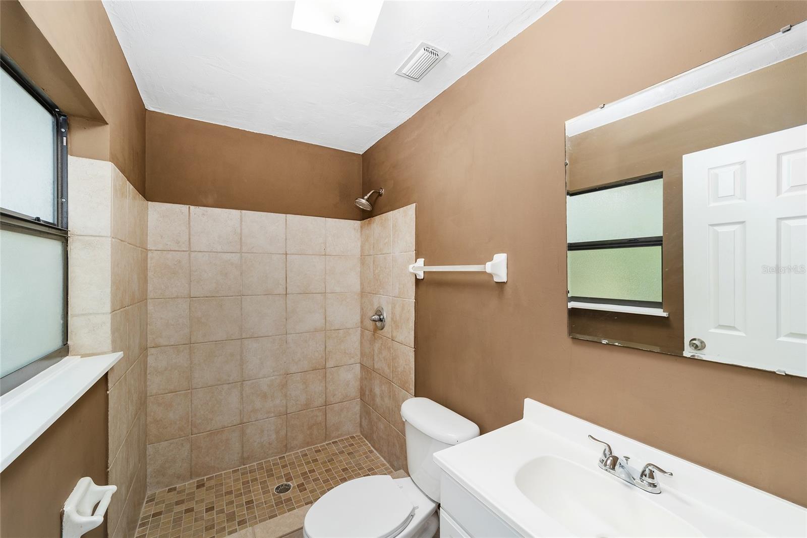 BROKEN ARROW - Residential