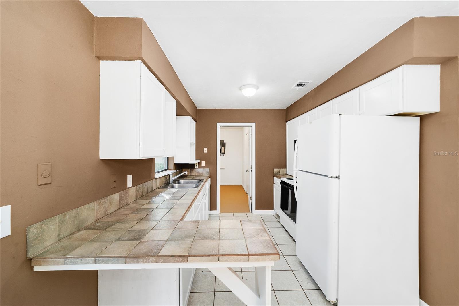 BROKEN ARROW - Residential