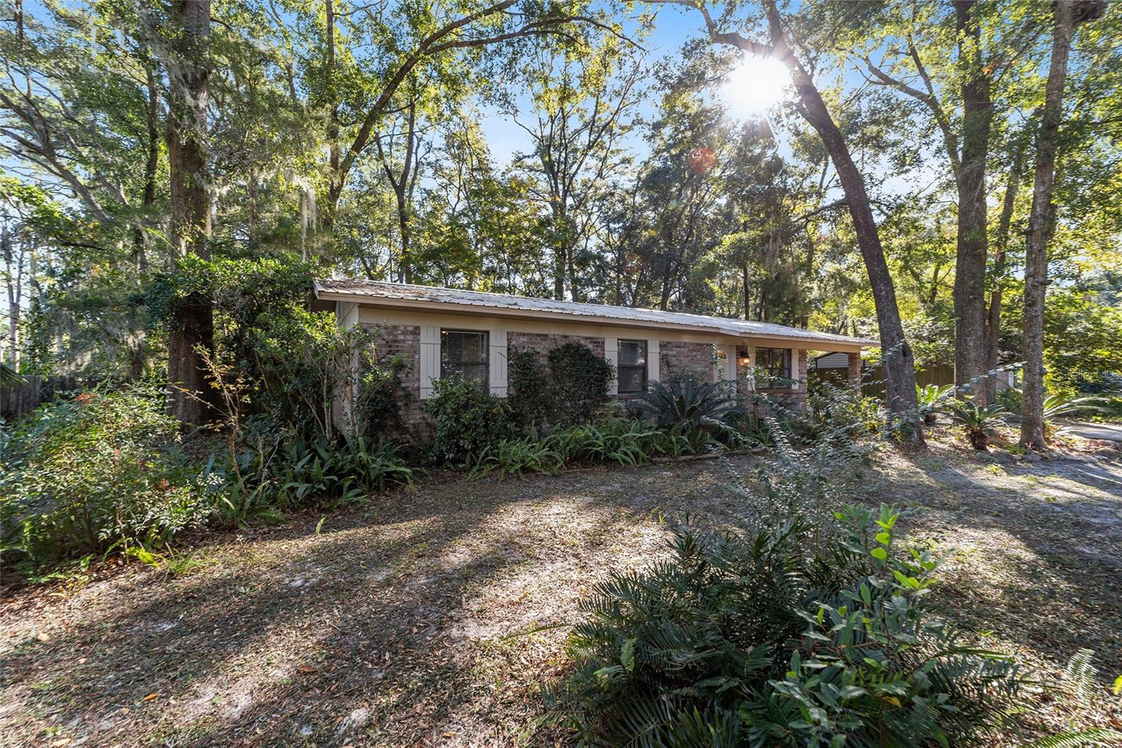 BROKEN ARROW - Residential