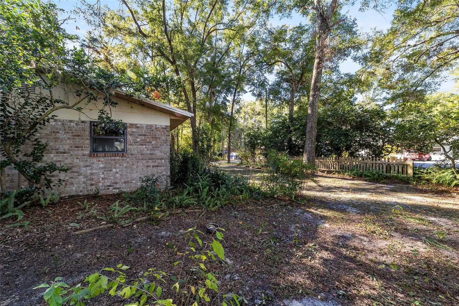 BROKEN ARROW - Residential