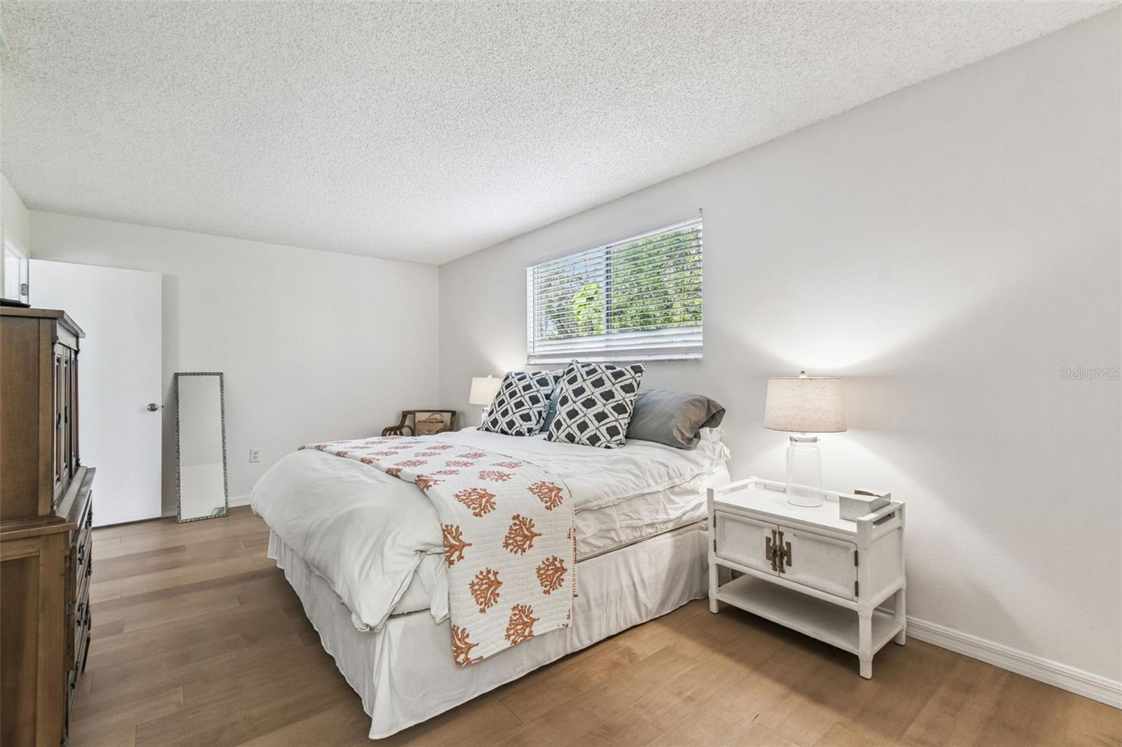 BRIAR PATCH - Residential