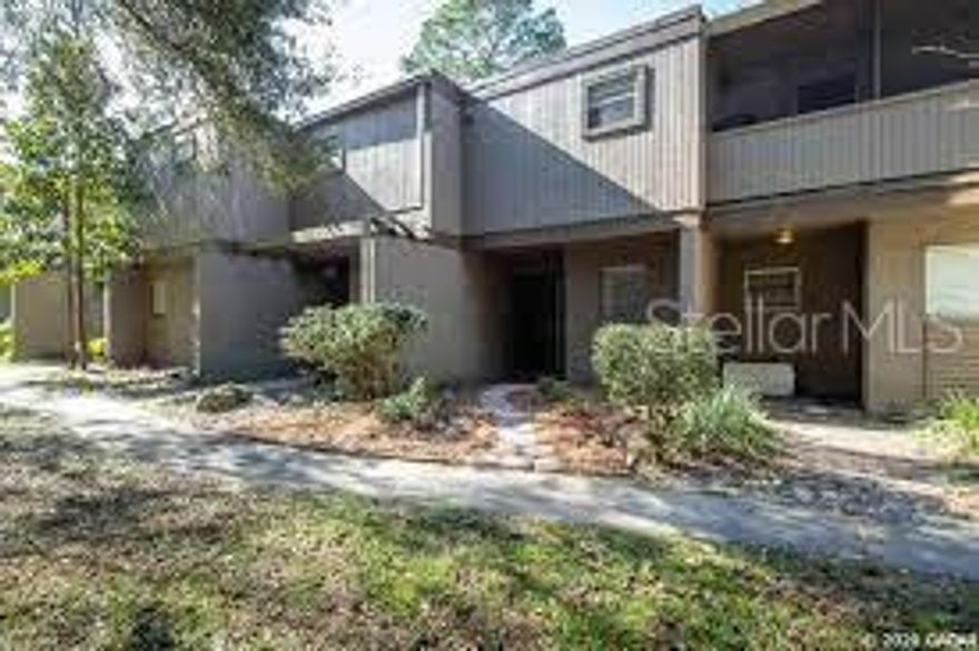 Spacious 3 Bedroom 2 bath condo with ground floor access, and open dining/living room concept. Conveniently located to interstate access, plenty of shopping, restaurants, and very short commutes to UF, North Florida Regional Medical Center, Shands, VA hospital, Vet School, Santa Fe College and more!  Property has on-site laundry facility, community pool, fitness center, and clubhouse.
