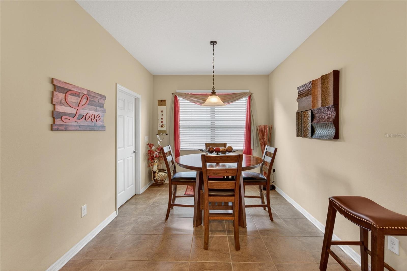 AVELAR CREEK NORTH - Residential