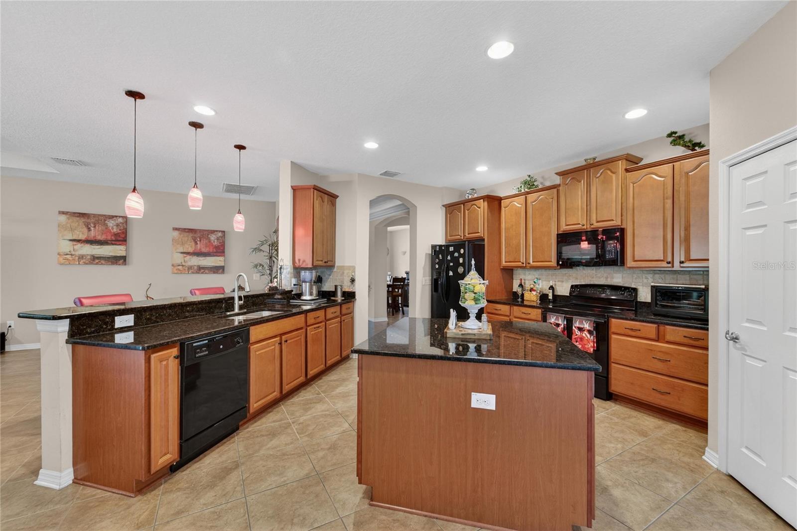 AVELAR CREEK NORTH - Residential