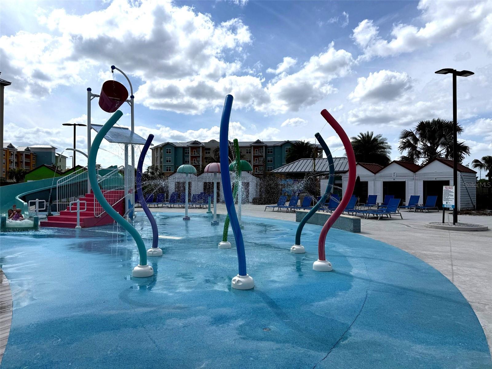 SUNSET WALK HOTEL CONDO PH 2-5 - Residential