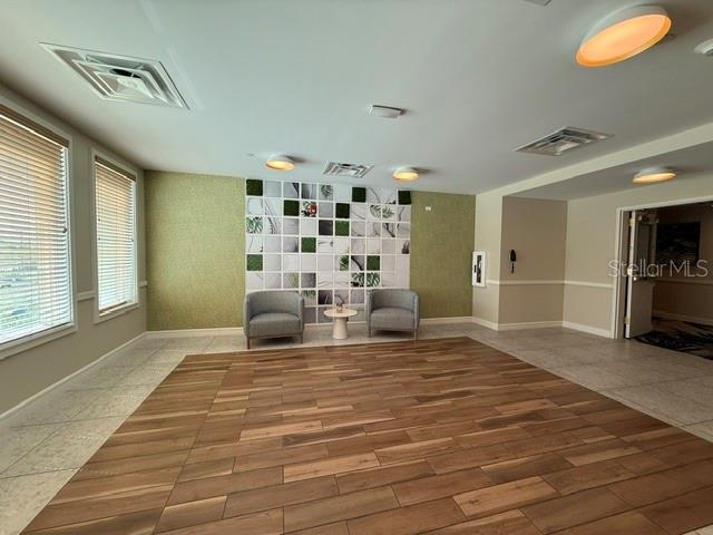 SUNSET WALK HOTEL CONDO PH 2-5 - Residential