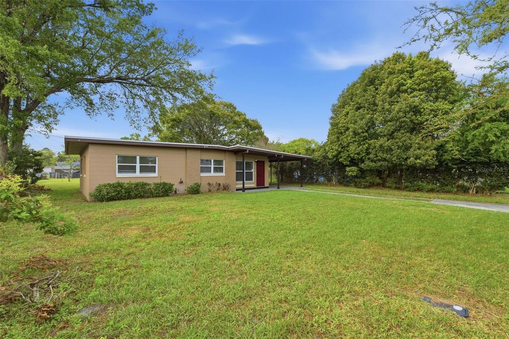 Photo of 116 Hope Circle, Orlando, FL 32811 (MLS # O6393017)