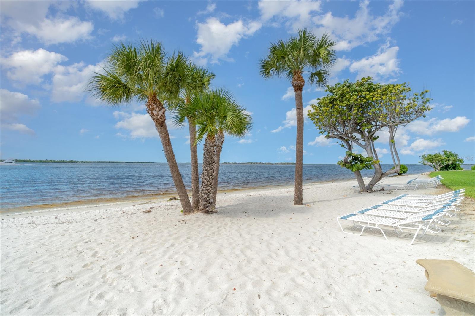 SANIBEL HARBOUR TOWER CONDO - Residential