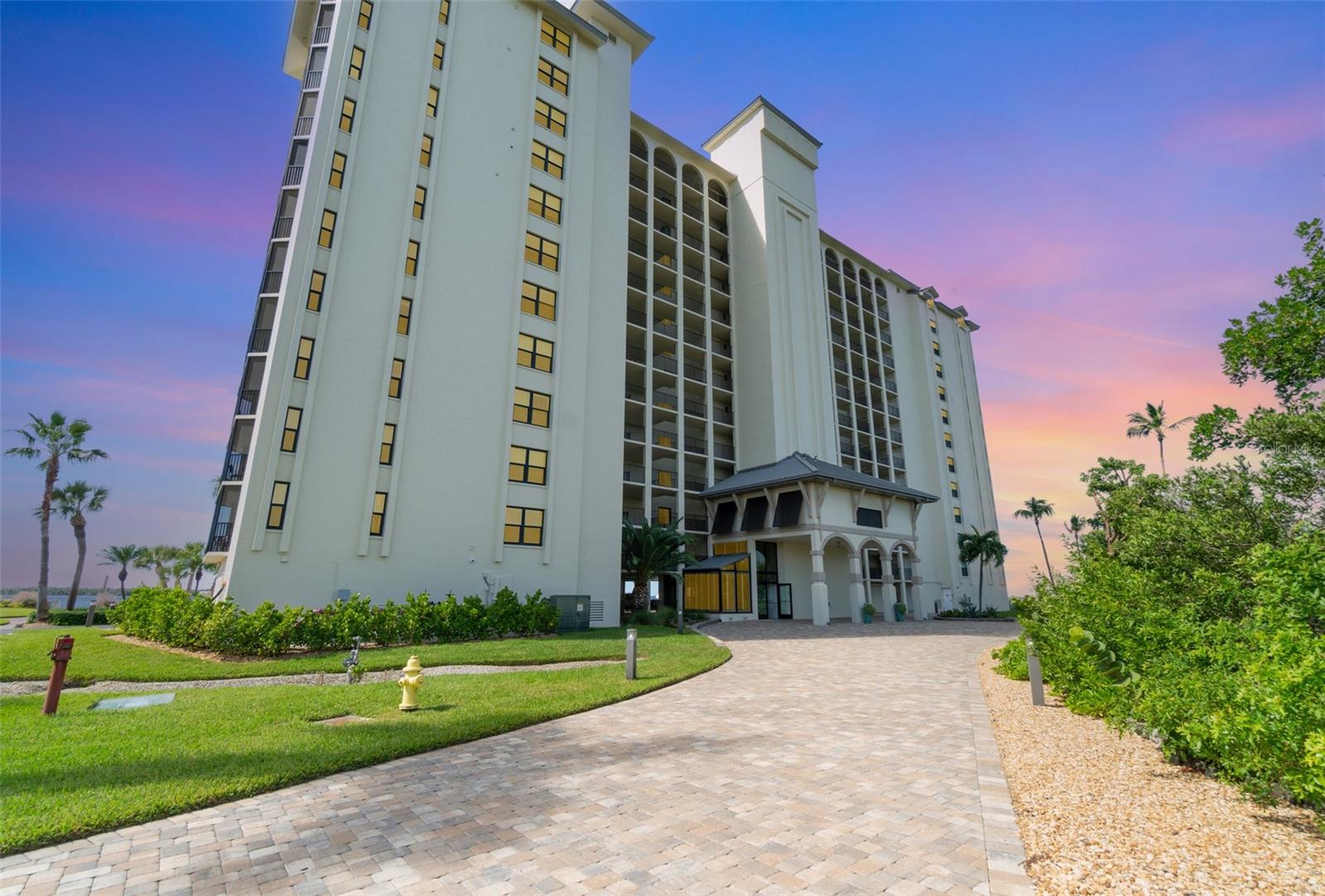 SANIBEL HARBOUR TOWER CONDO - Residential