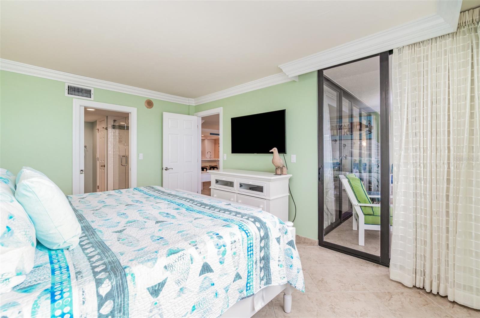 SANIBEL HARBOUR TOWER CONDO - Residential