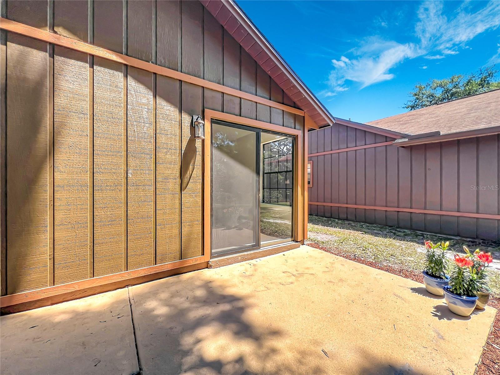 ADMIRALTY LAKES LAKE PATIO HOMES 02 REP PH 01 - Residential
