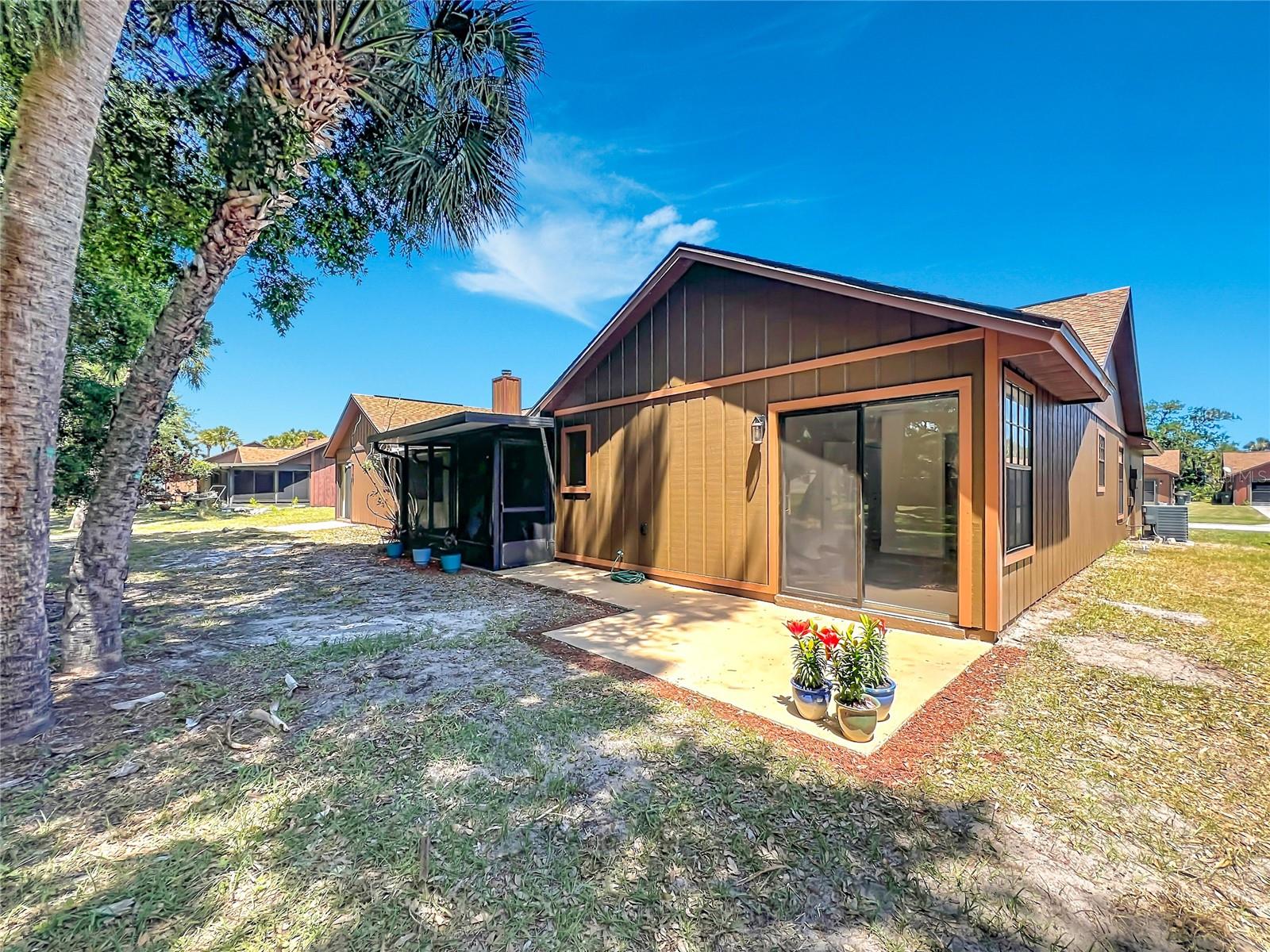 ADMIRALTY LAKES LAKE PATIO HOMES 02 REP PH 01 - Residential