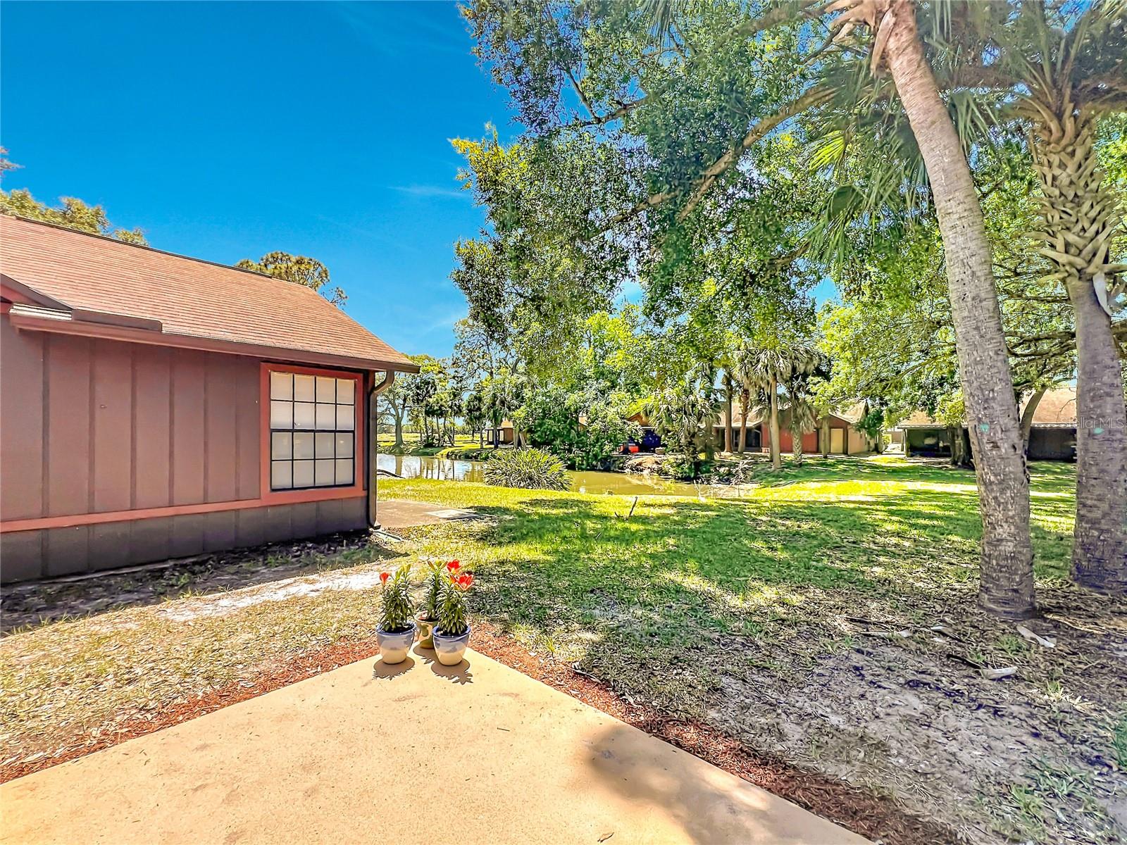 ADMIRALTY LAKES LAKE PATIO HOMES 02 REP PH 01 - Residential