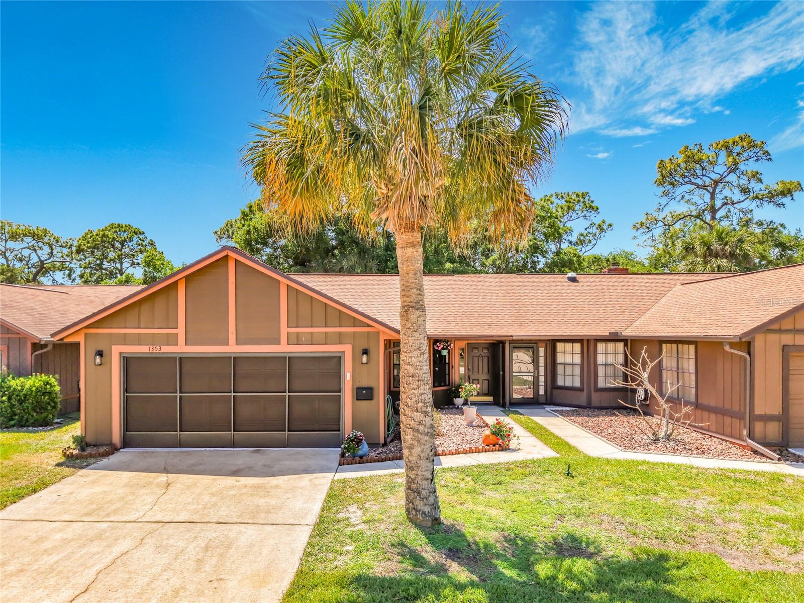 ADMIRALTY LAKES LAKE PATIO HOMES 02 REP PH 01 - Residential