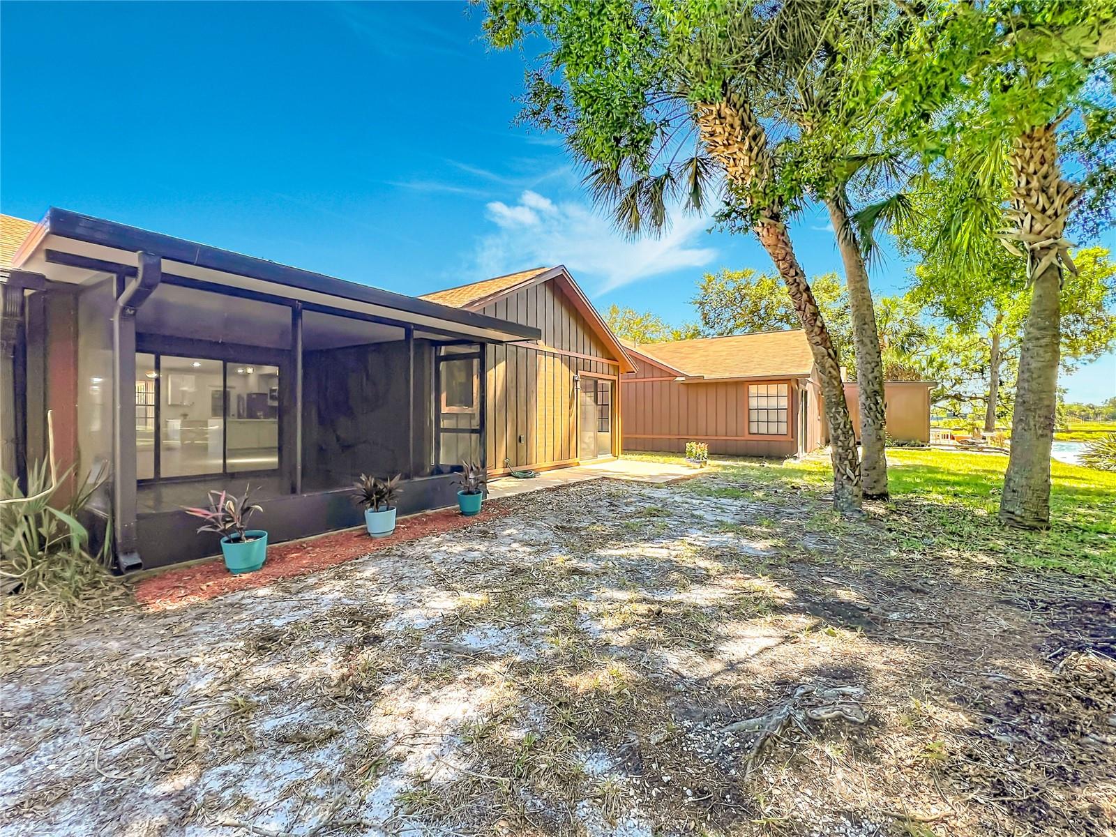 ADMIRALTY LAKES LAKE PATIO HOMES 02 REP PH 01 - Residential