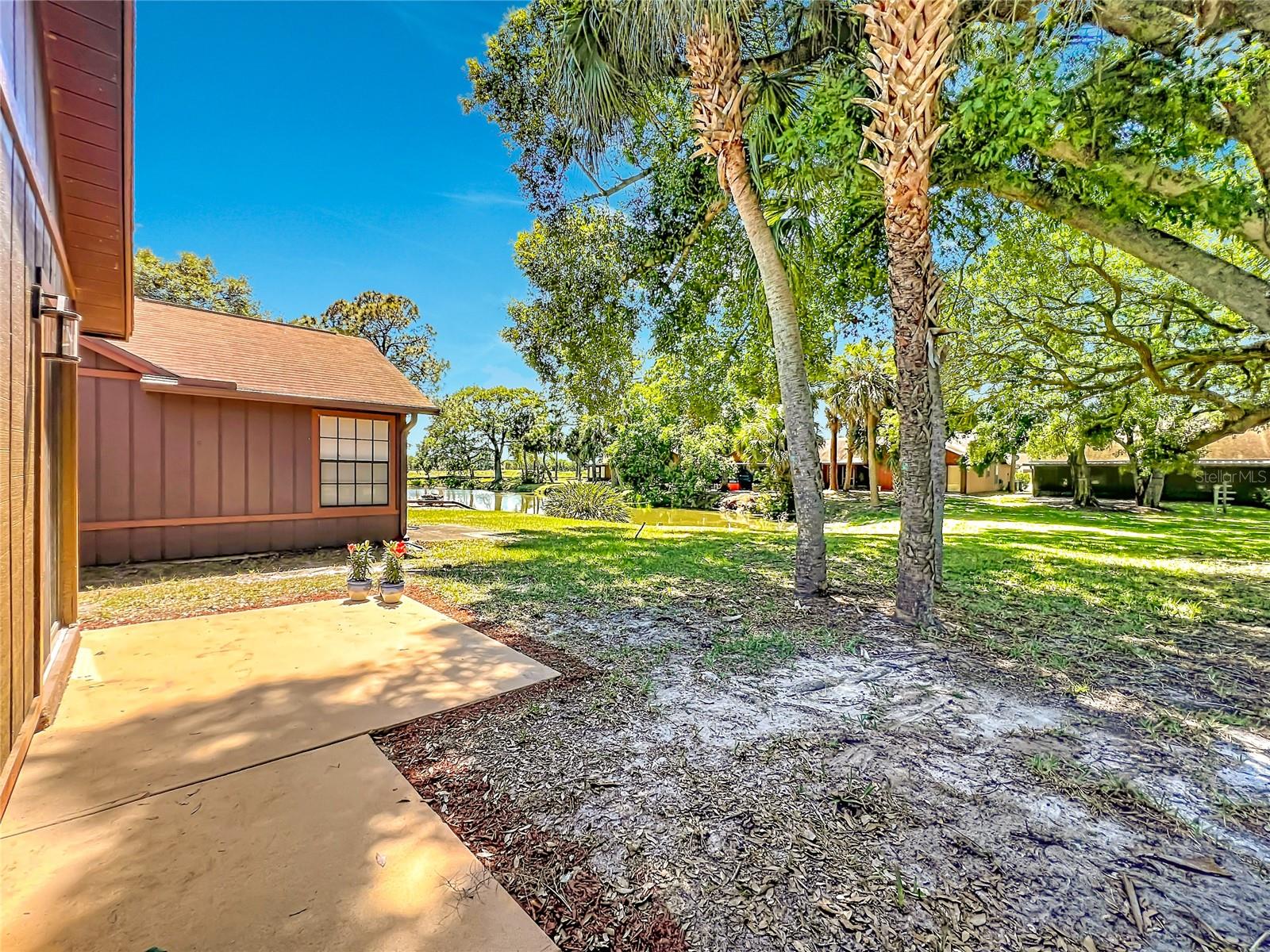 ADMIRALTY LAKES LAKE PATIO HOMES 02 REP PH 01 - Residential