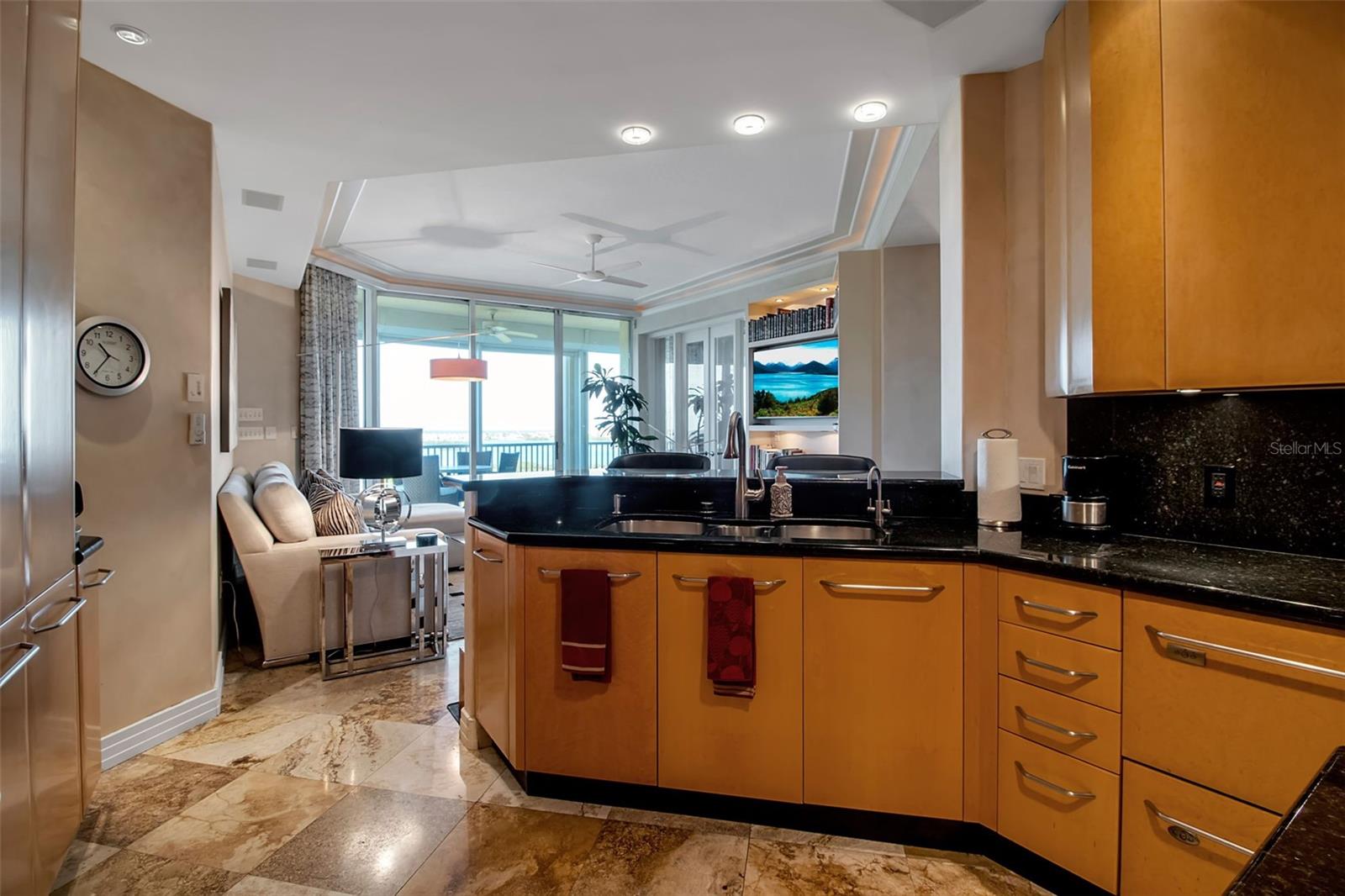 MERIDIAN AT THE OAKS - Residential