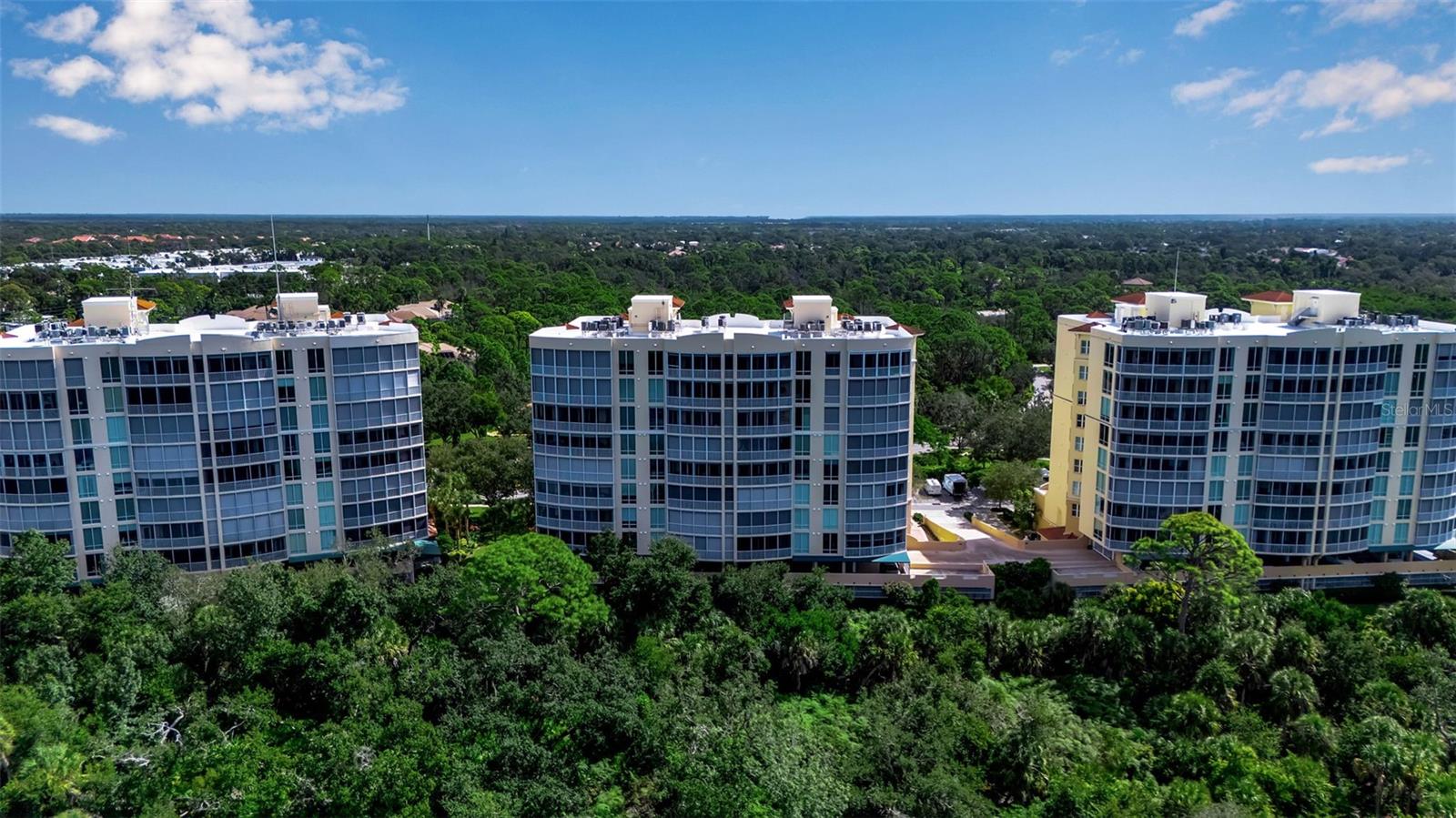 MERIDIAN AT THE OAKS - Residential