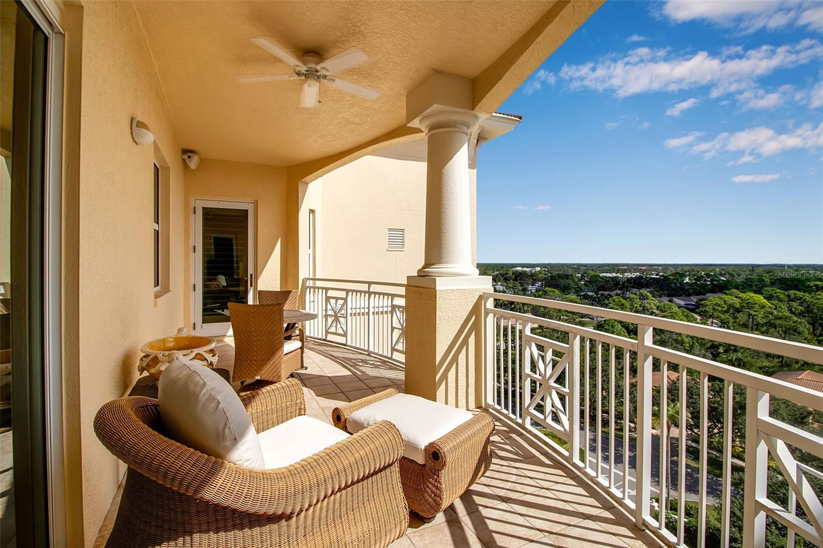 MERIDIAN AT THE OAKS - Residential