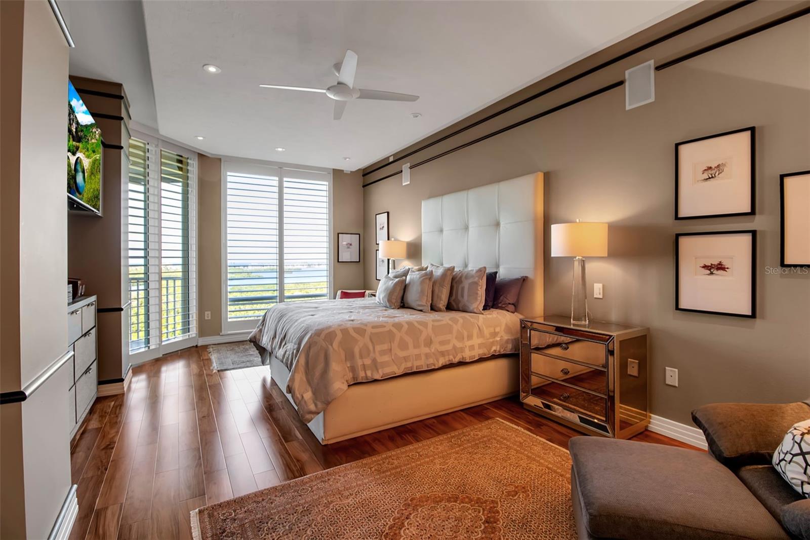MERIDIAN AT THE OAKS - Residential