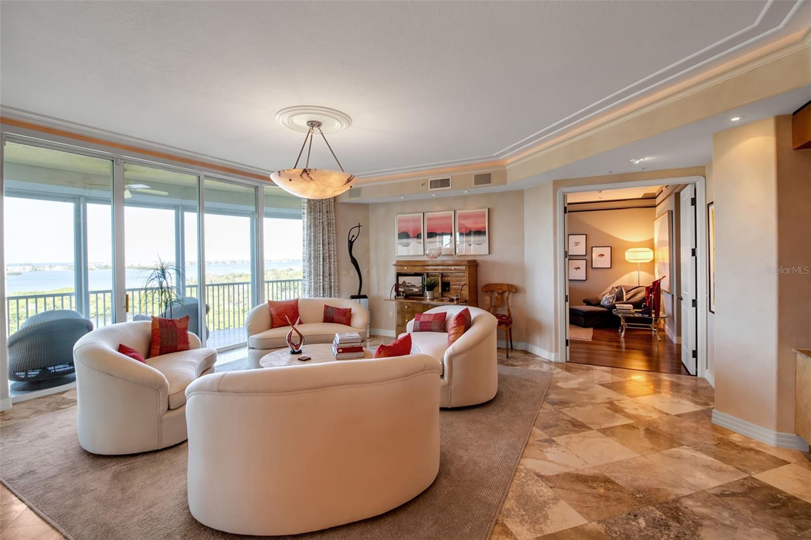 MERIDIAN AT THE OAKS - Residential