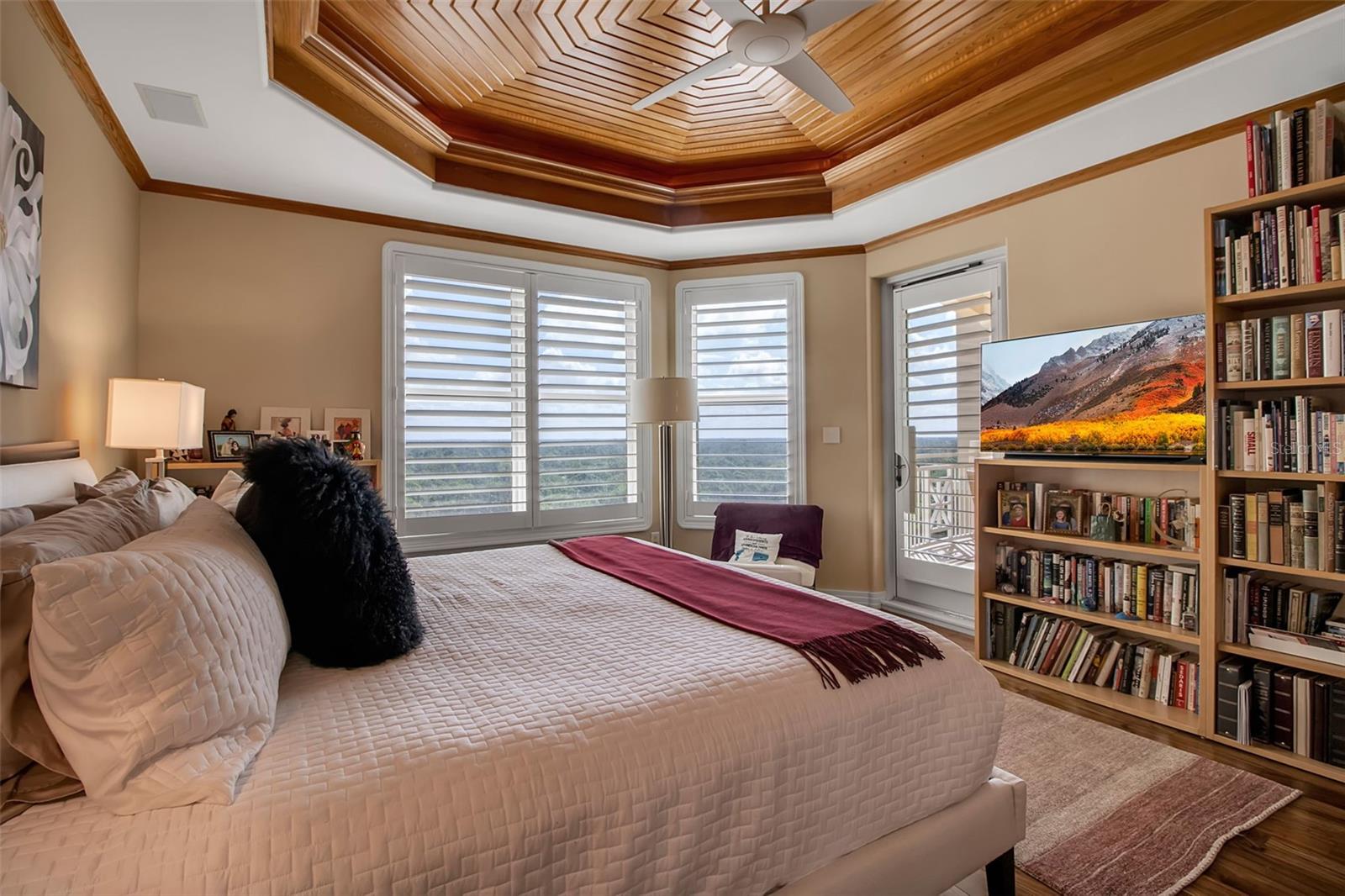 MERIDIAN AT THE OAKS - Residential
