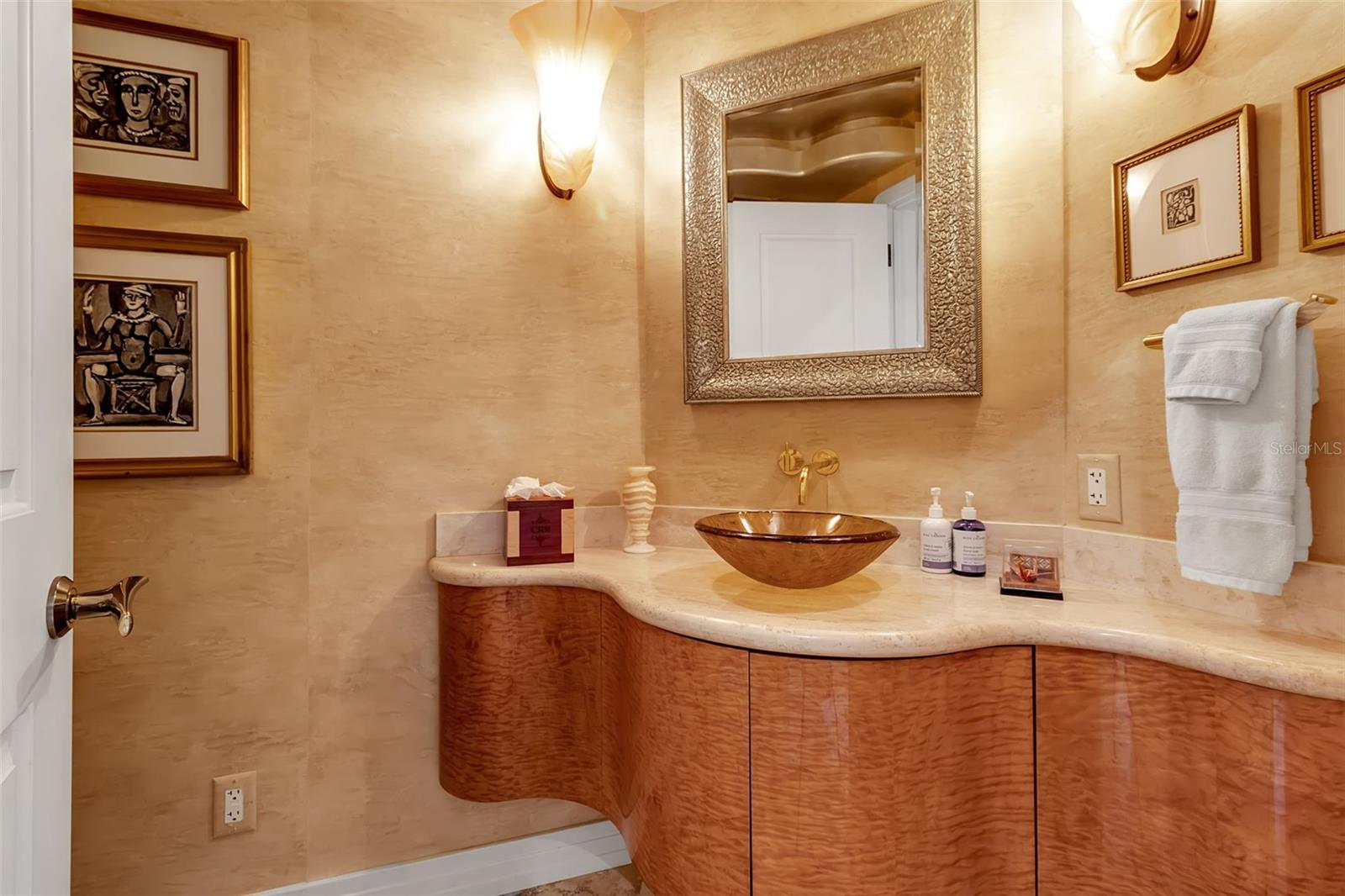 MERIDIAN AT THE OAKS - Residential