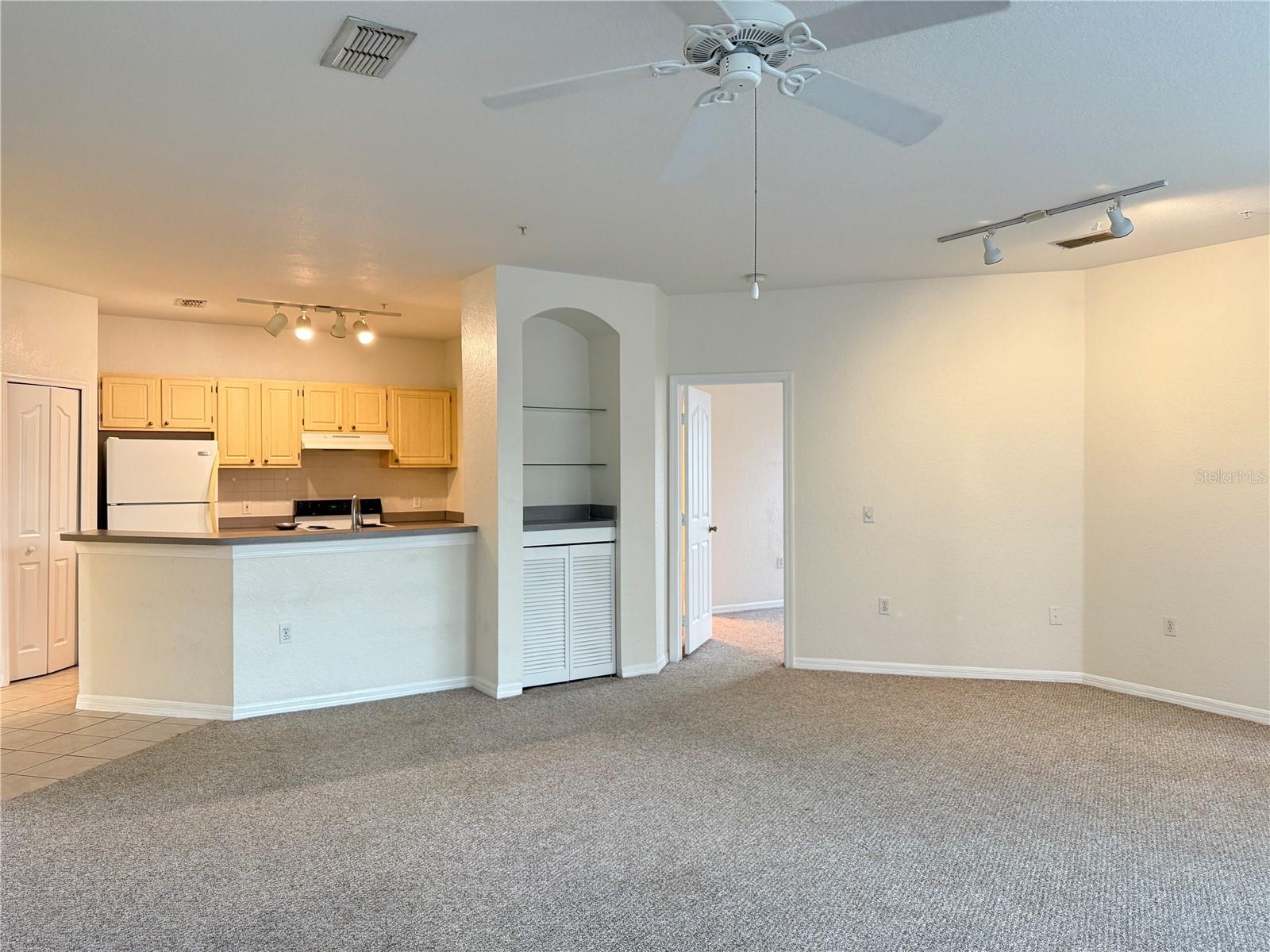 VISCONTI WEST - Residential Lease