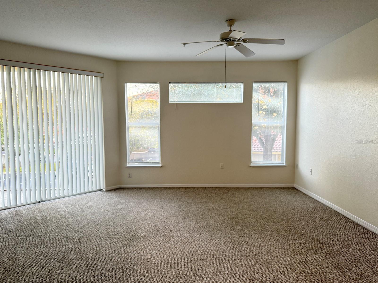 VISCONTI WEST - Residential Lease