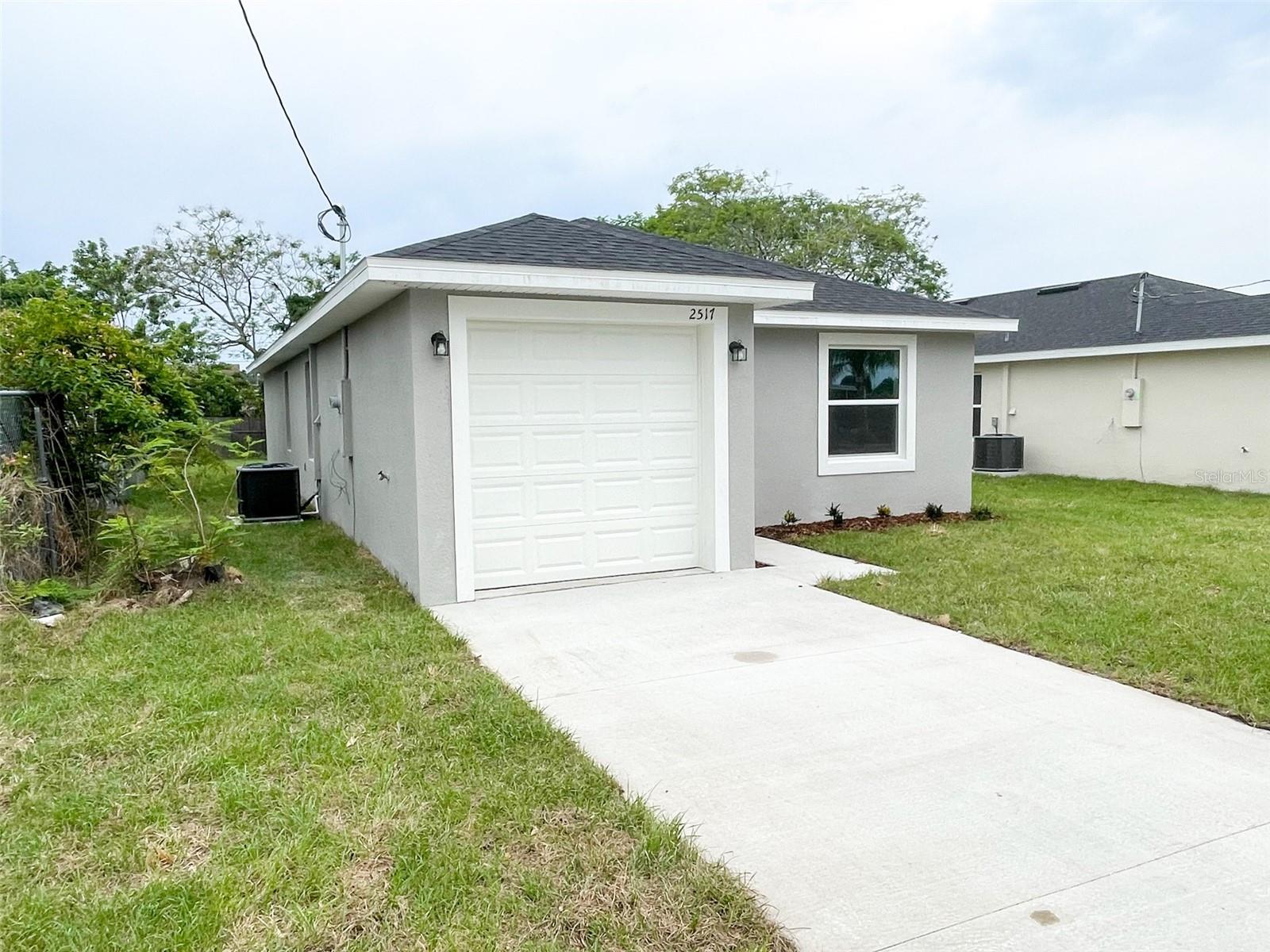 2517 SUNSET DRIVE