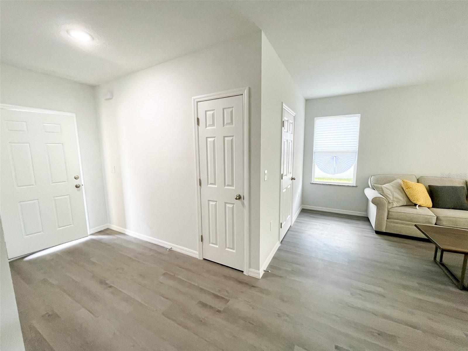 2517 SUNSET DRIVE