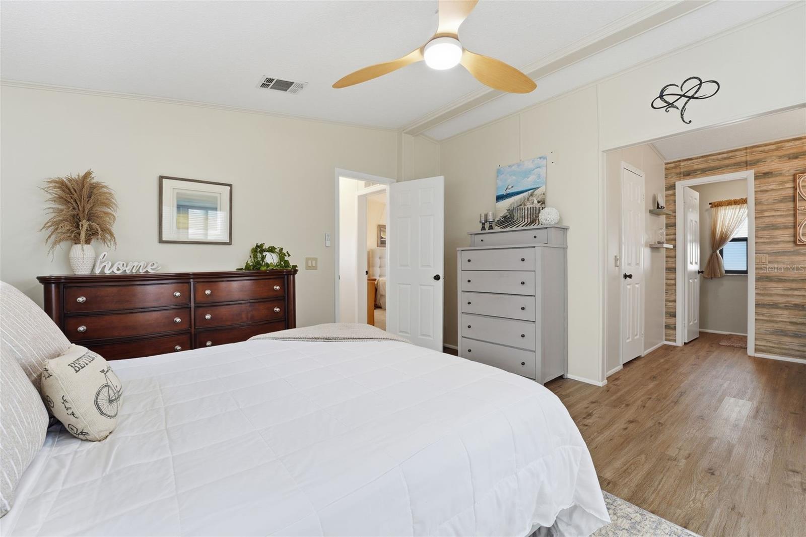 MAPLE LEAF ESTATES - Residential