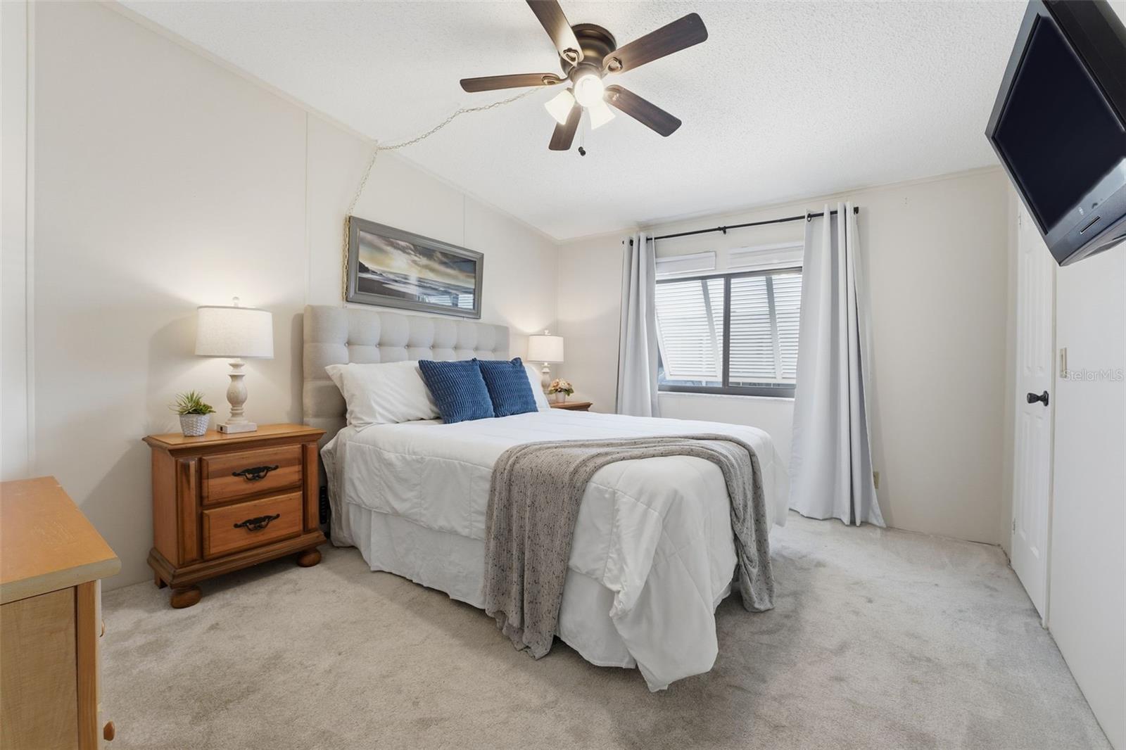 MAPLE LEAF ESTATES - Residential