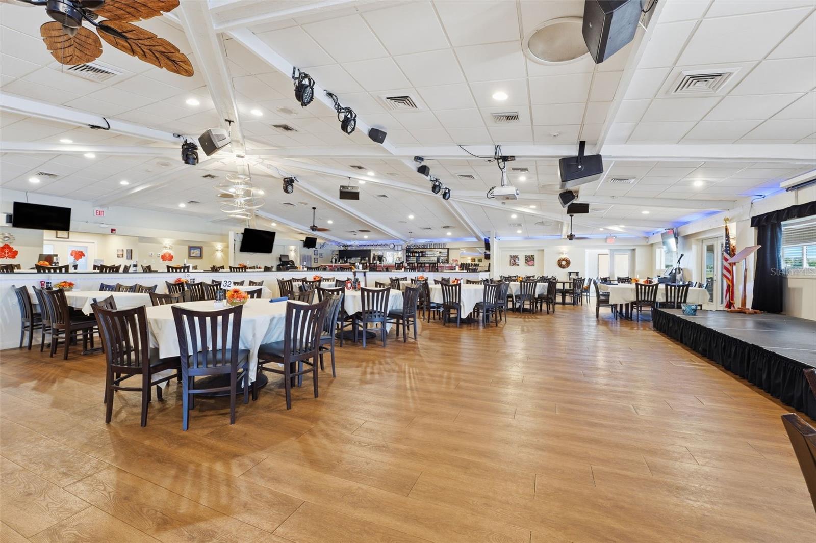 MAPLE LEAF ESTATES - Residential