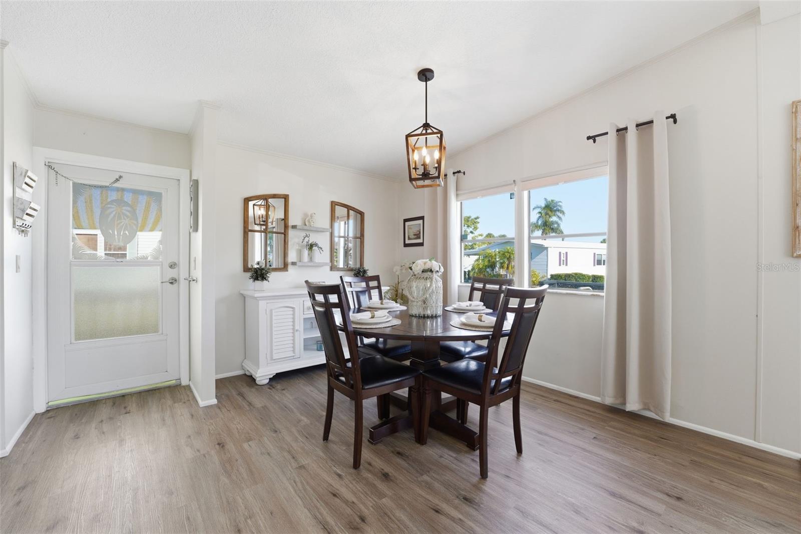 MAPLE LEAF ESTATES - Residential