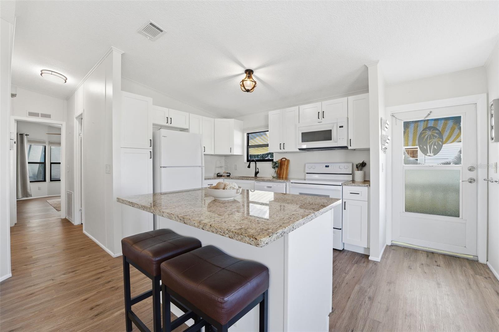 MAPLE LEAF ESTATES - Residential