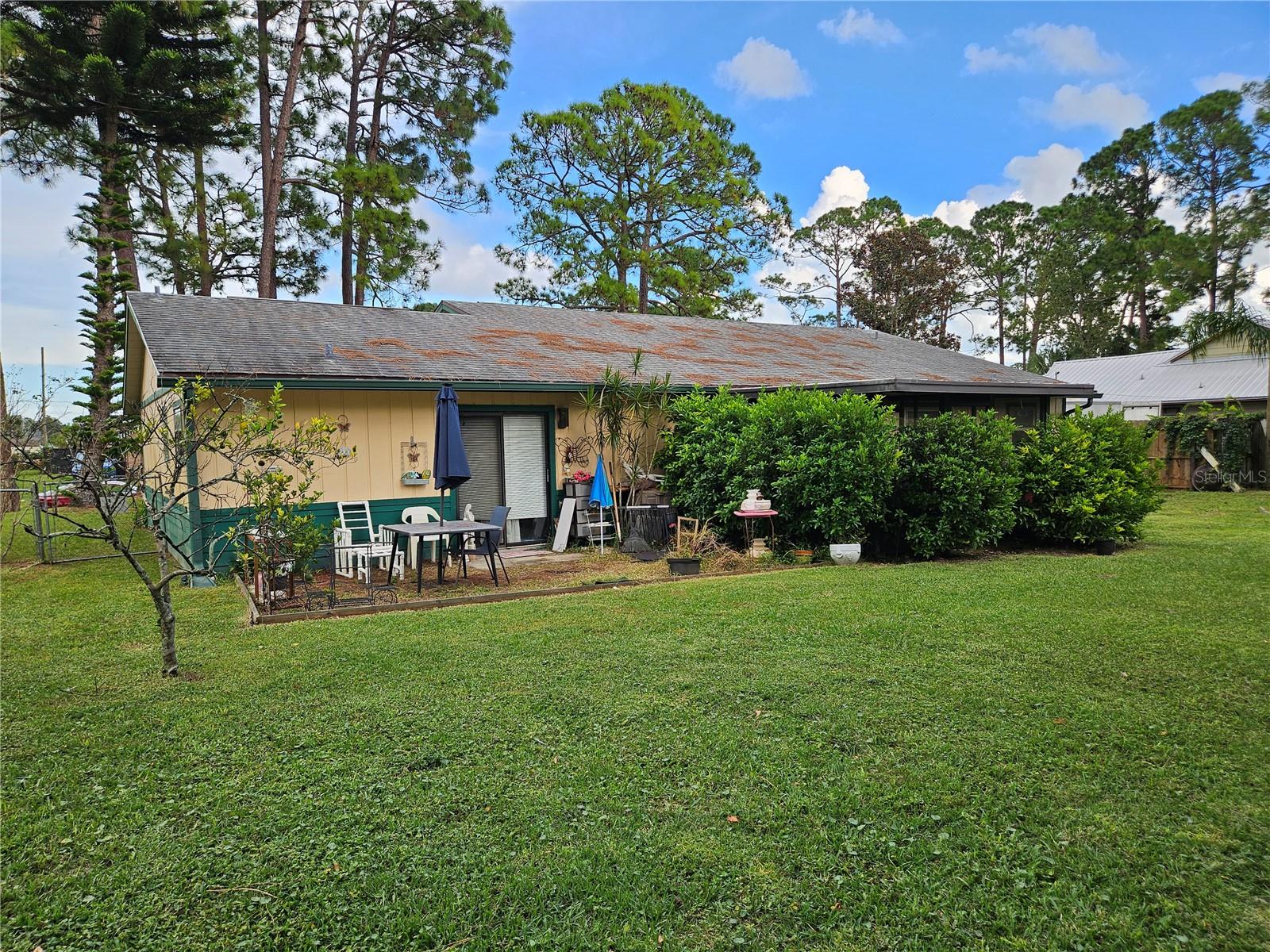 FLORIDA SHORES 01 - Residential