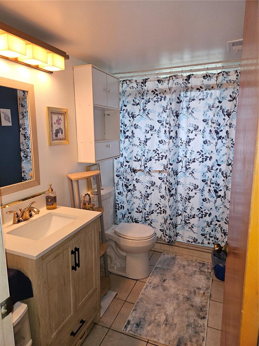 FLORIDA SHORES 01 - Residential