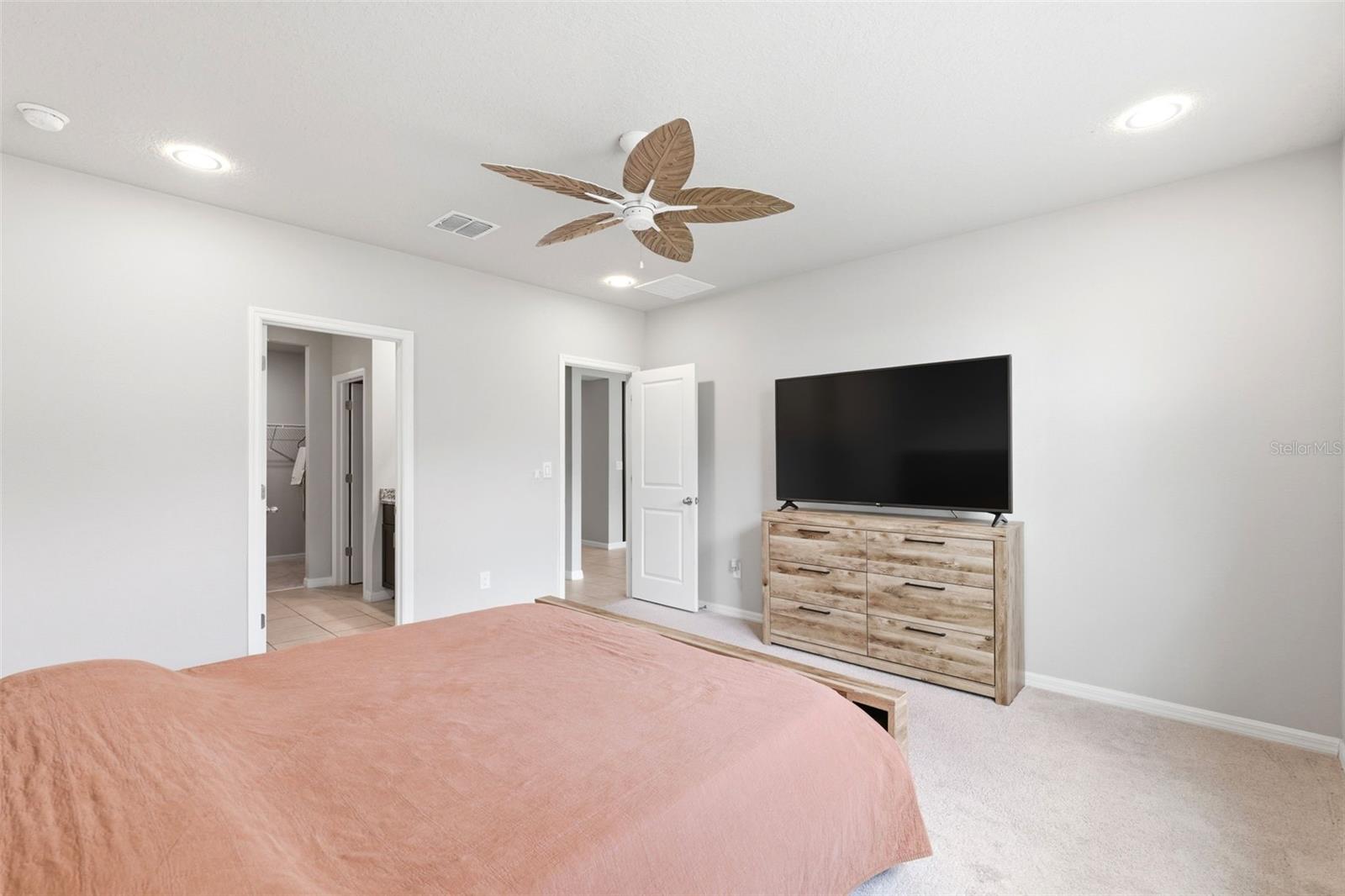 BRISTOL MDWS PH 2 - Residential