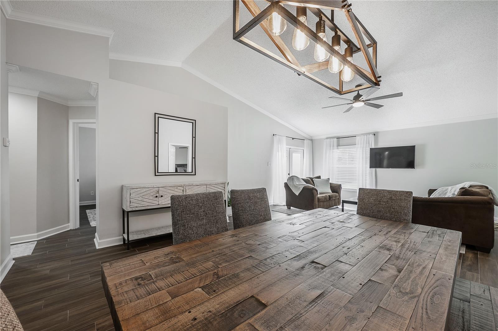 FAWN RIDGE VILLAGE D UN 1 - Residential