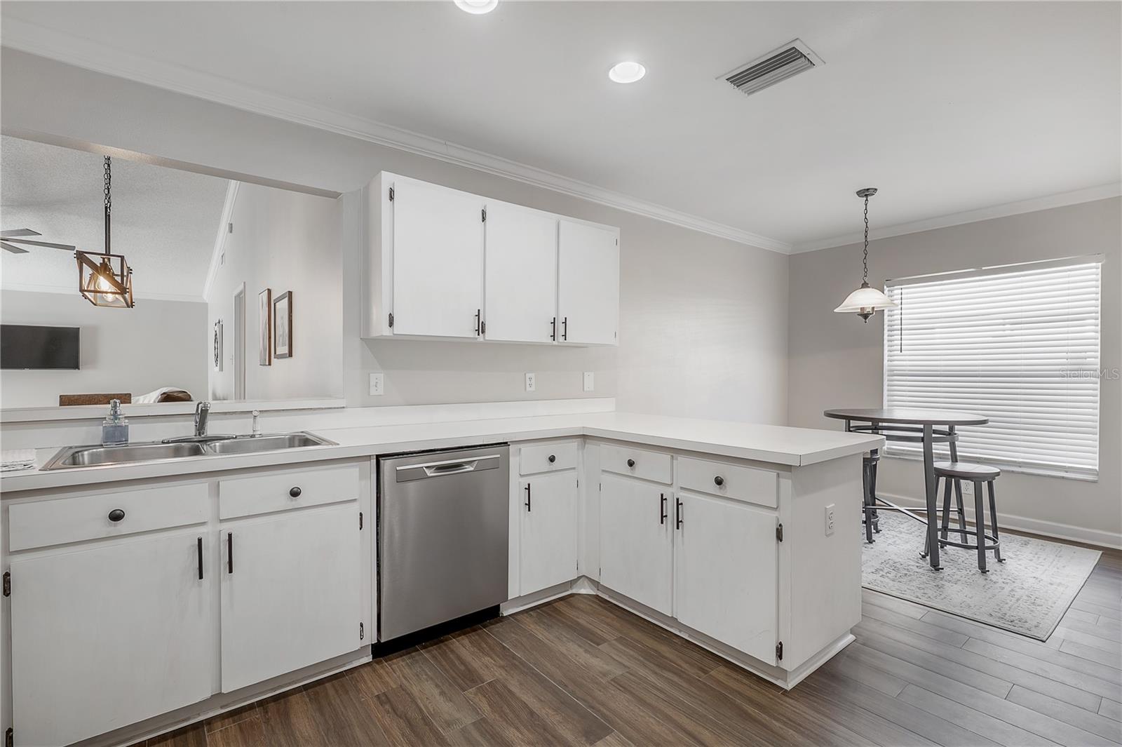 FAWN RIDGE VILLAGE D UN 1 - Residential