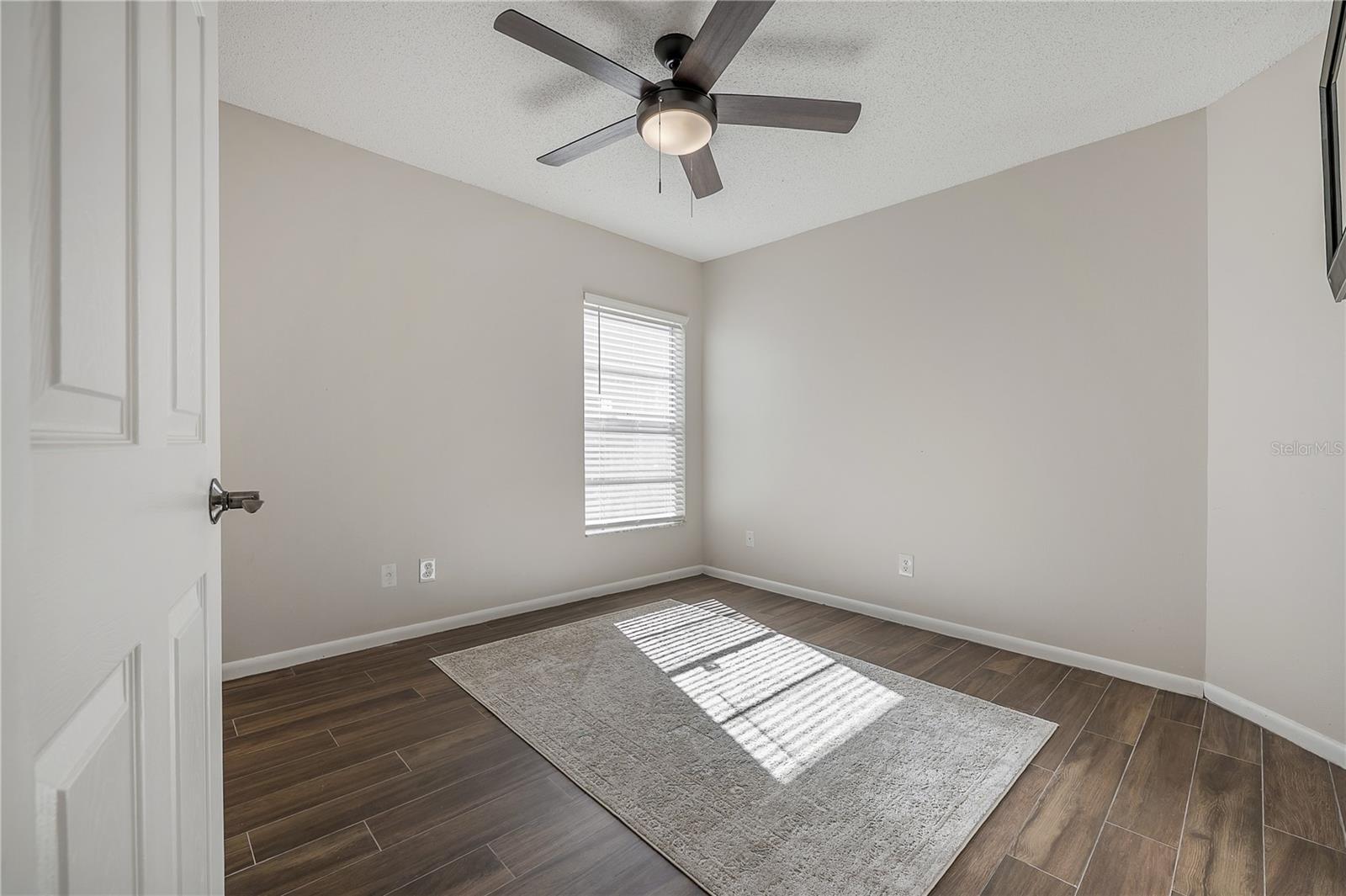 FAWN RIDGE VILLAGE D UN 1 - Residential