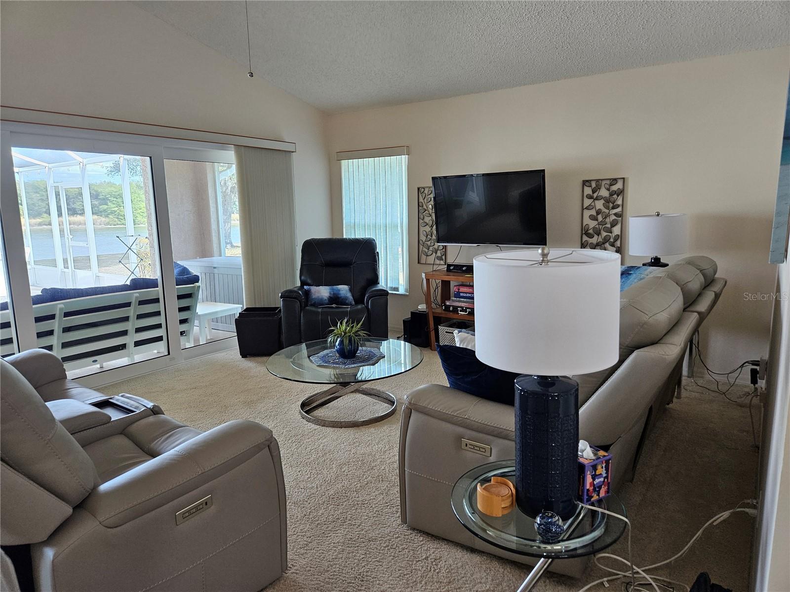 SUN CITY CENTER UNIT 163 - Residential Lease