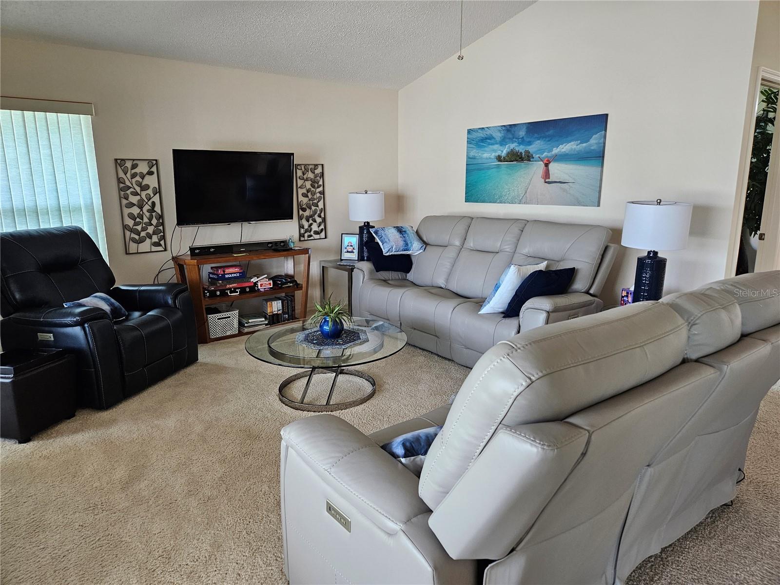 SUN CITY CENTER UNIT 163 - Residential Lease