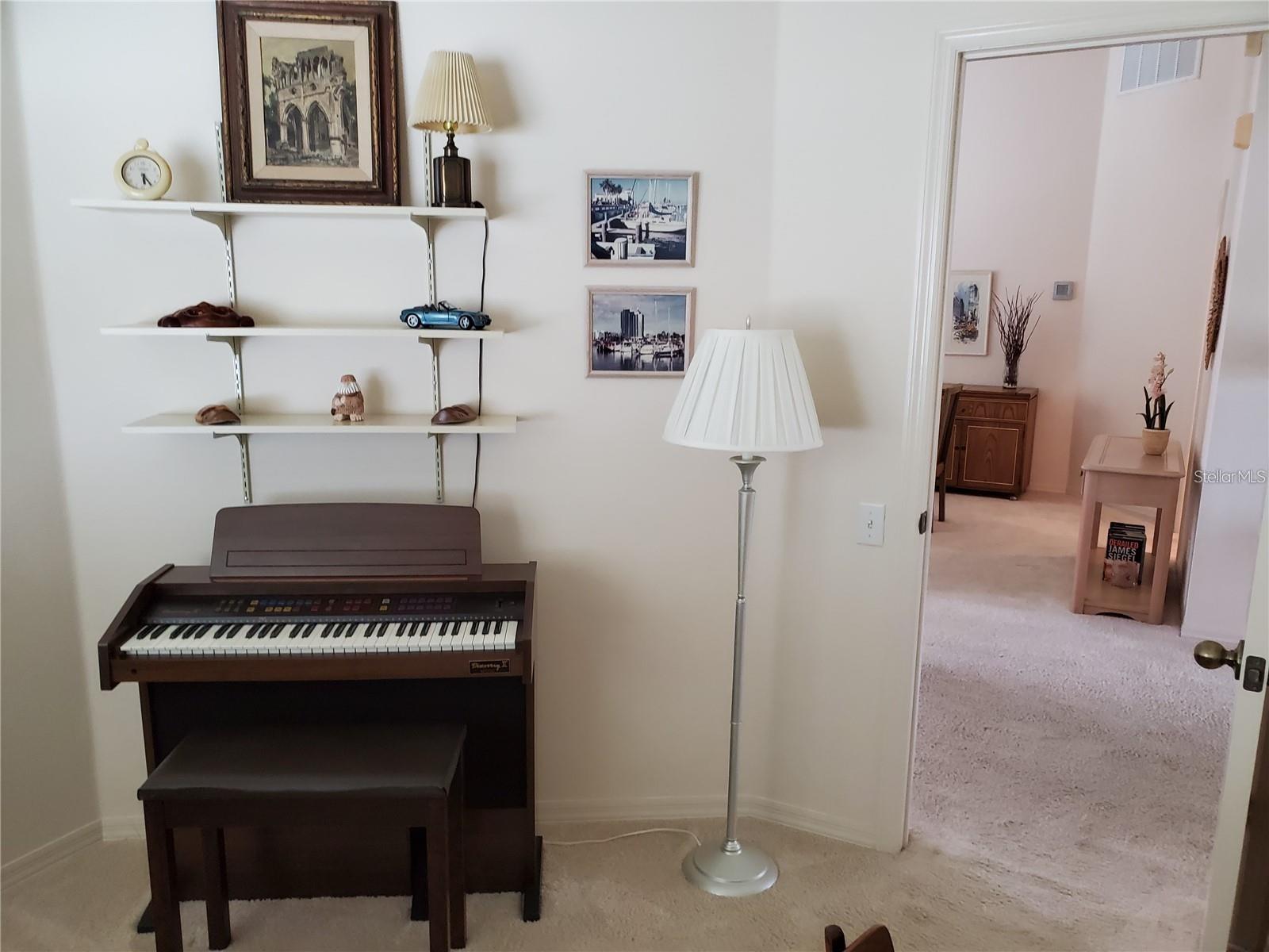 SUN CITY CENTER UNIT 163 - Residential Lease